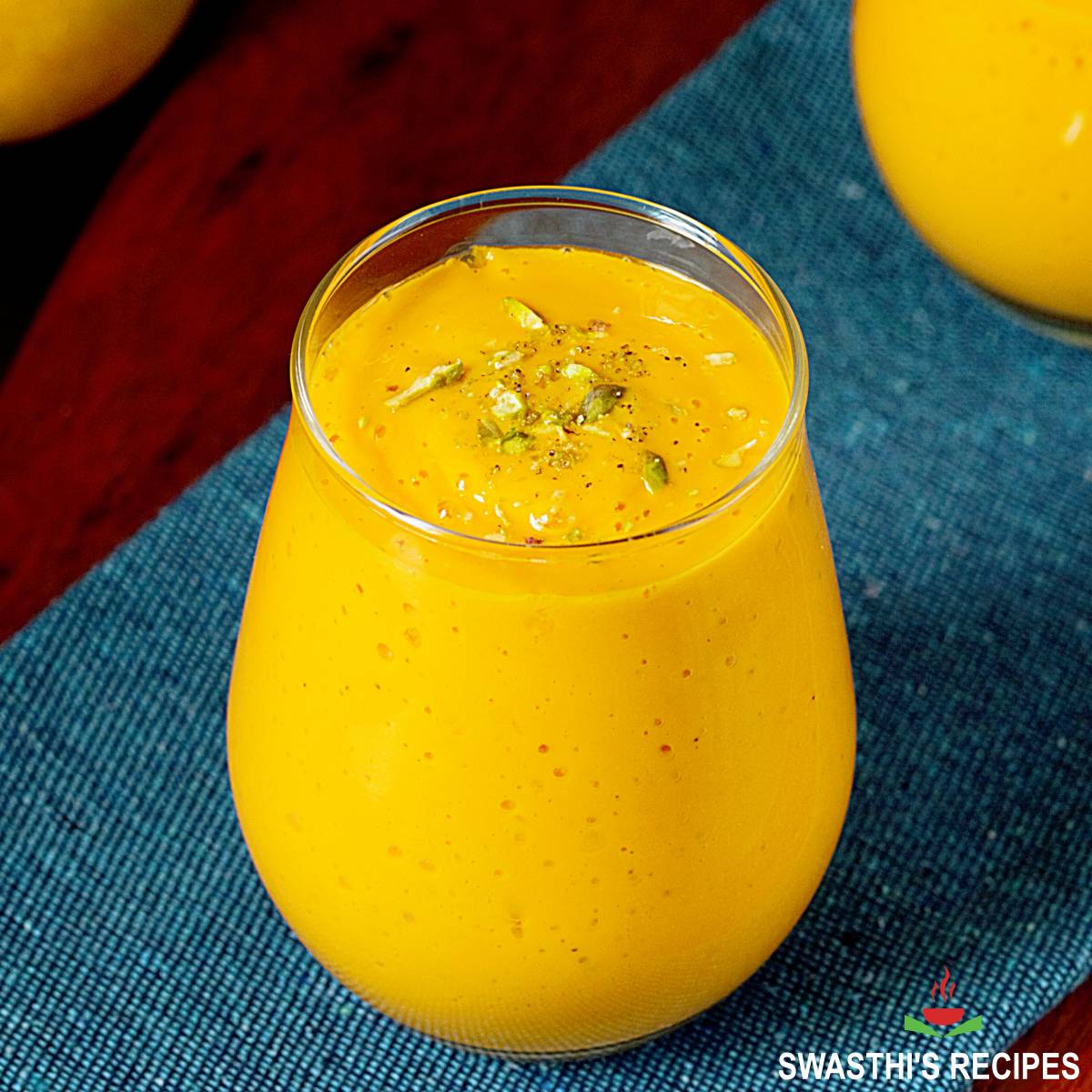 Easy Mango Lassi Recipe: Fresh, Frozen, or Pulp for Summer